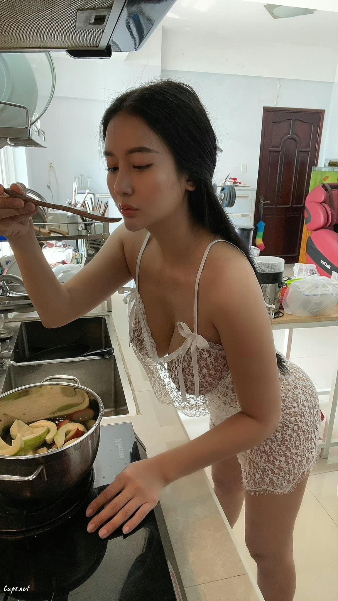 Võ Huỳnh Ngọc Phụng Onlyfans Pong Kyubi nude leaked