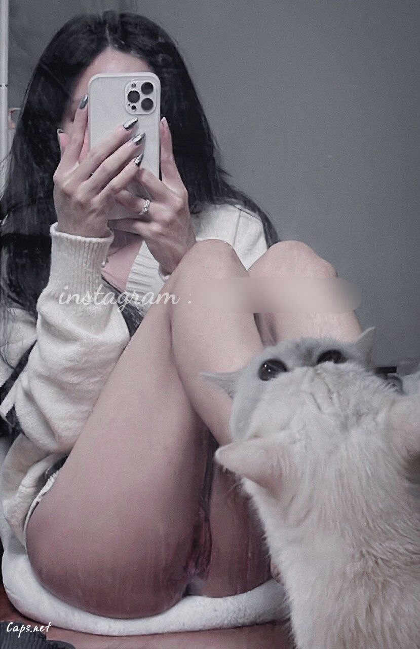 Vietnamese Girl Nhat Ha Nude Leaked 002