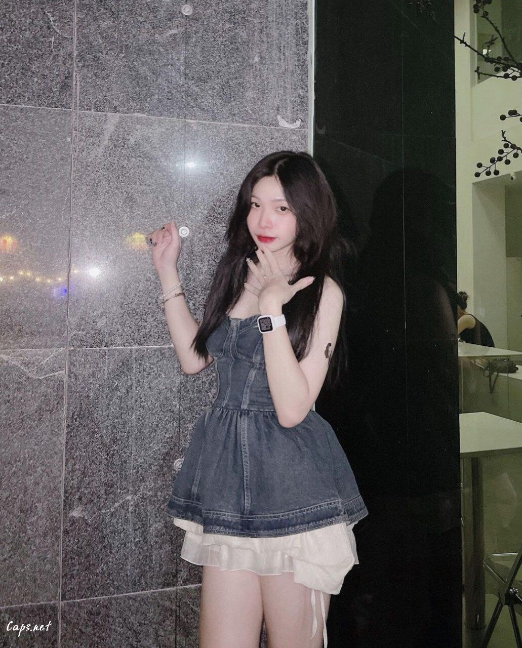 Vietnamese Girl Nhat Ha Nude Leaked 013